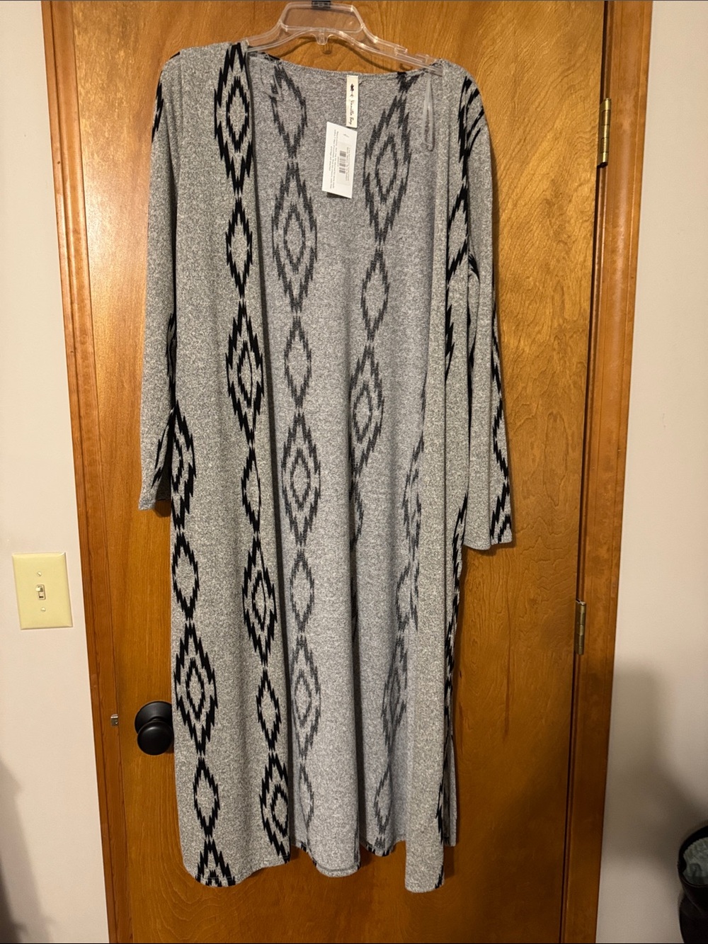 Vanilla Bay Gray Open-Front Aztec Knit Cardigan